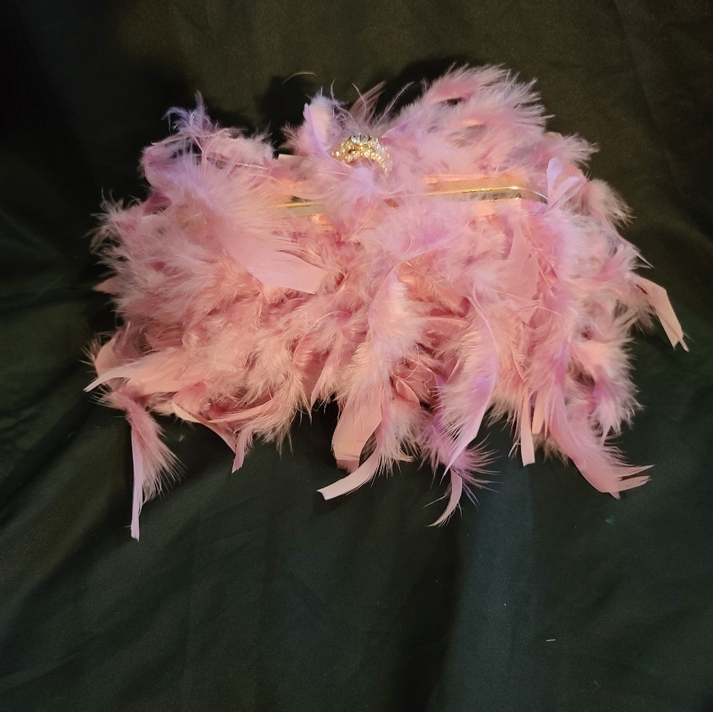 Super Cute Purple Pinkish Feather Clutch With Long Chain